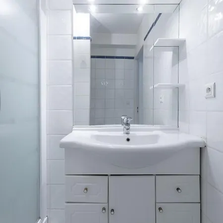 L'ensoleillé à 100m De La *