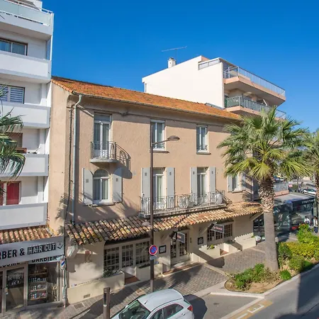 L'ensoleillé à 100m De La Sainte-Maxime